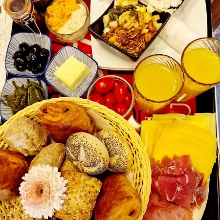 홈스테이 Ulala Charleroi Airport Bruxelles Pont-à-Celles